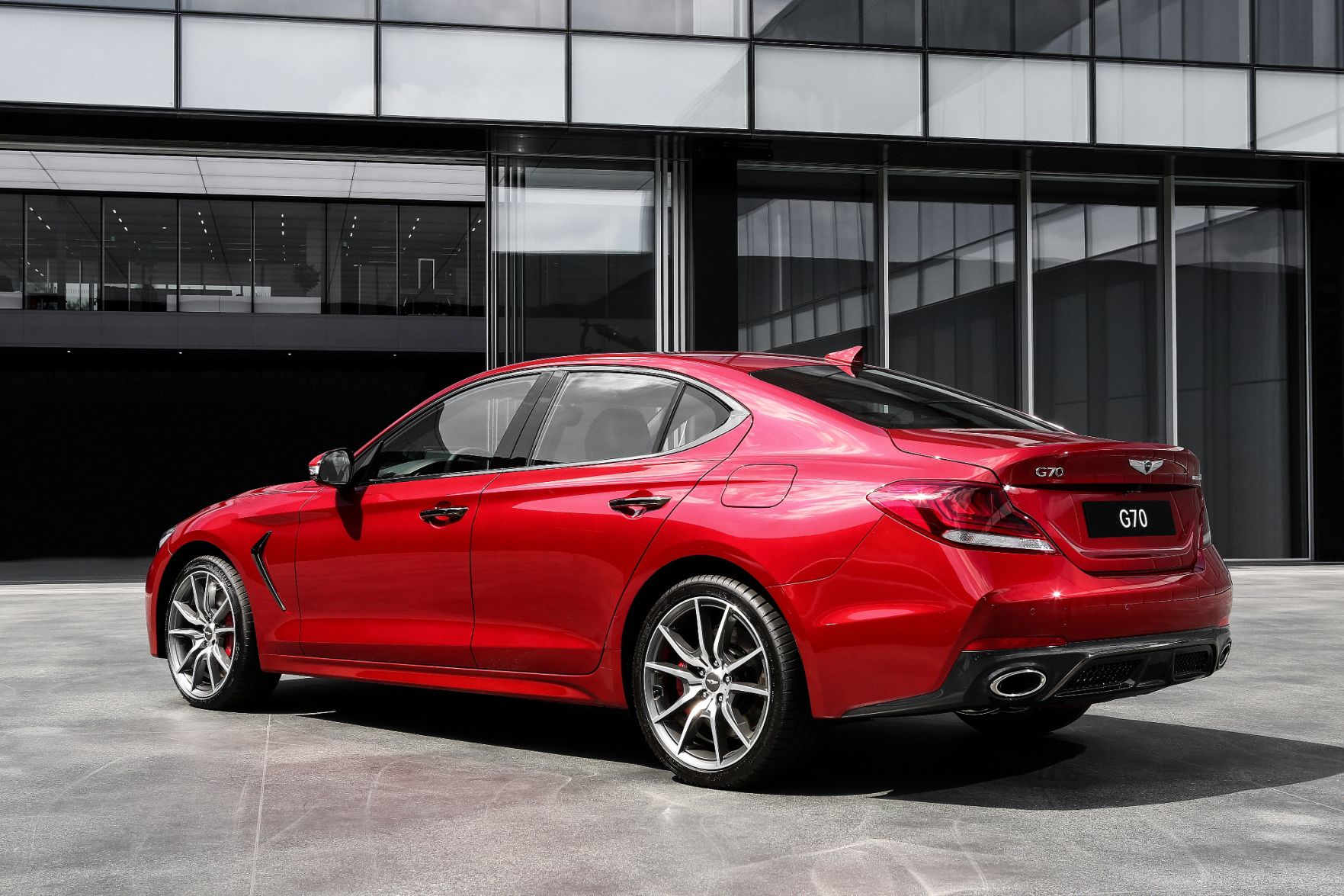 genesis2019g70--0627b.jpg